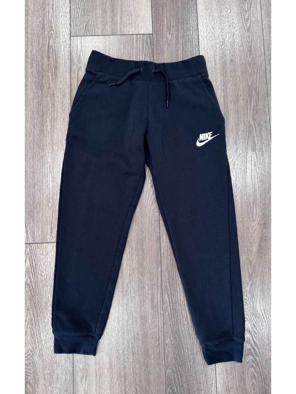 Nike youth Black Jogger Sweatpants Size M